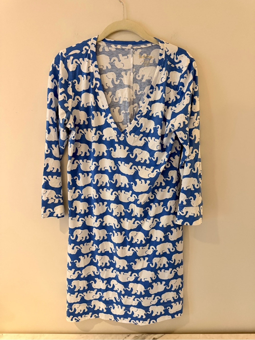Lily Pulitzer Blue & White Elephant Print V-Neck Dress